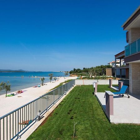 Apartments Villa Marija II Biograd Na Moru Exterior photo